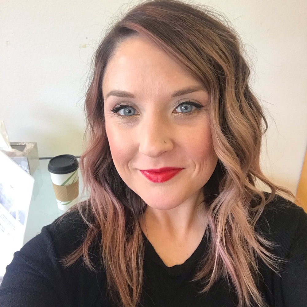Meet your Posher, Stephanie
